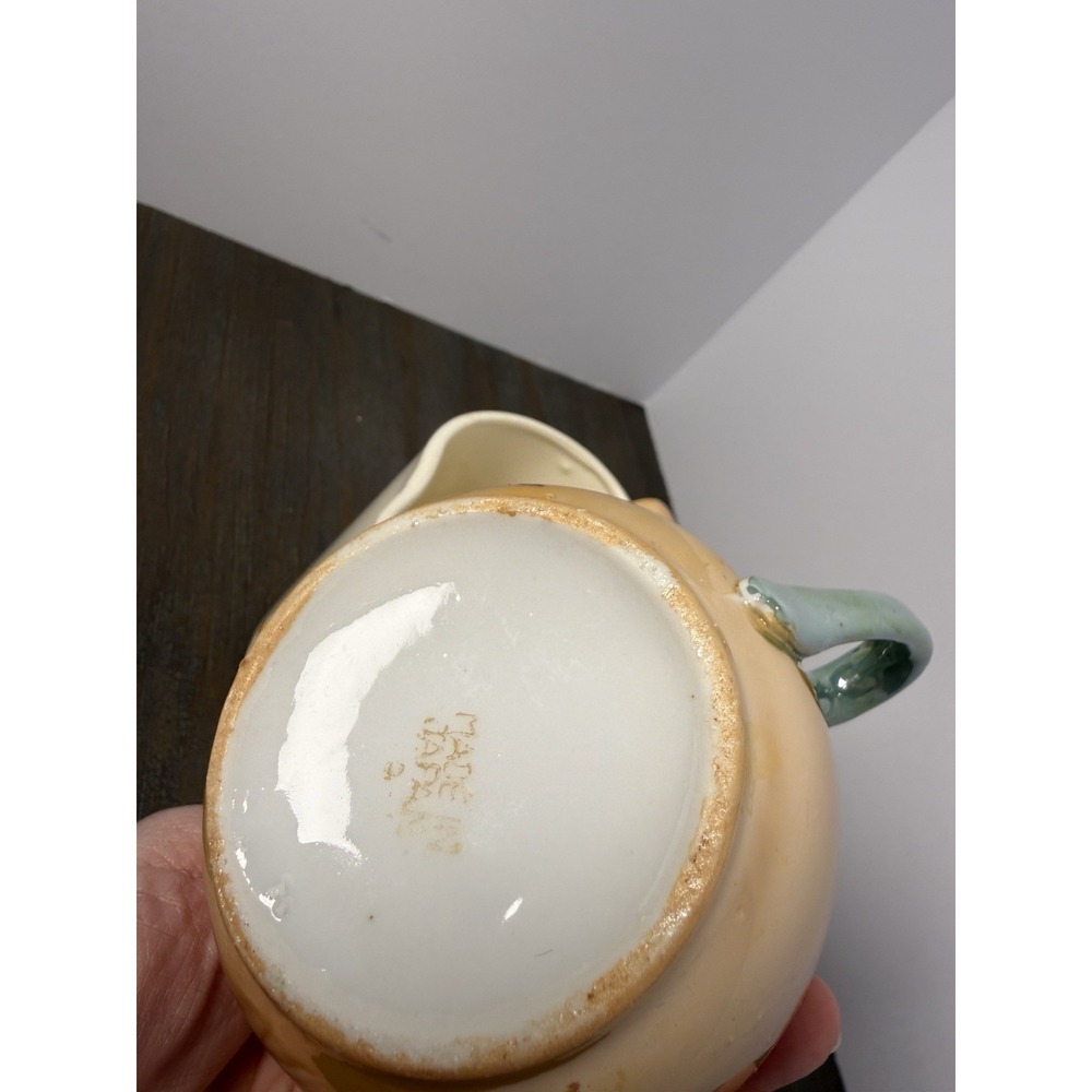 Vintage Garco Japan Hand Painted Ceramic Pitchers Creamers Set of 2 - Picture 8 of 10
